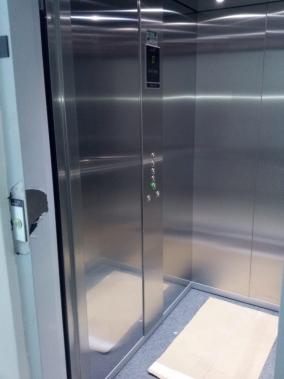 Interno cabina inox